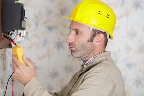 Vero Beach Electricians: Keeping Your Home Powered