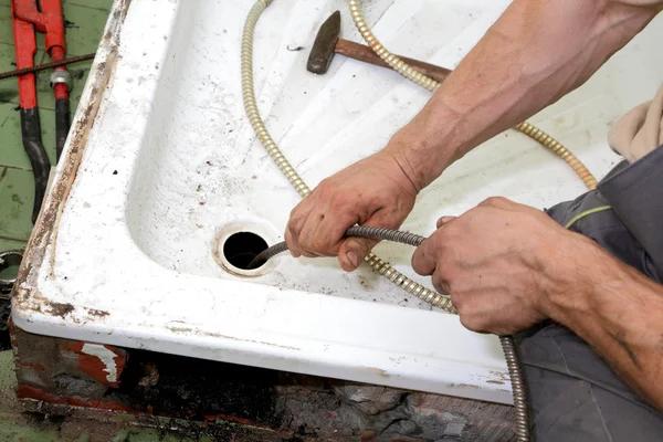 The Benefits of Hiring a Drain Cleaning Service for Your Property